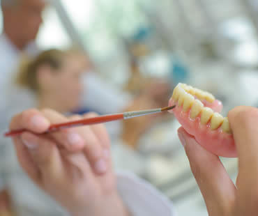Essential Denture Care: What to Do and What to Avoid